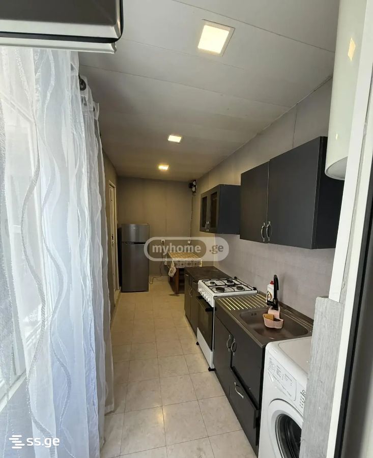 3 Room Private House For Rent. Sololaki view 5