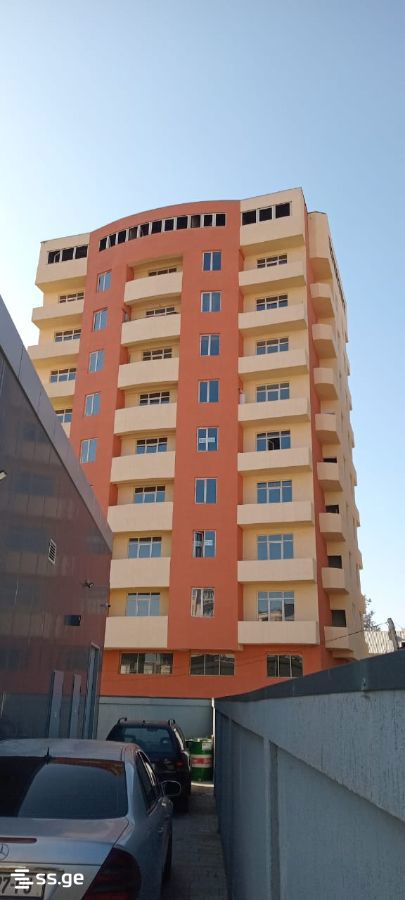 3 Room Flat For Sale view 1