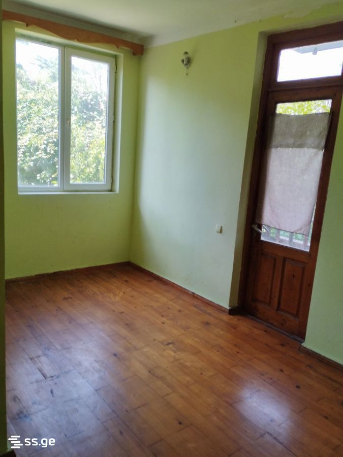 8 Room Hotel For Sale view 2