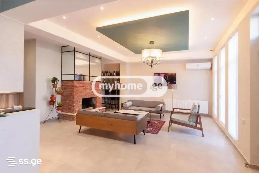 12 Room Hotel For Sale view 5