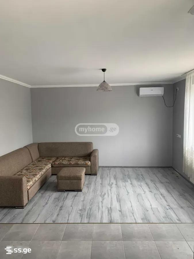 3 Room Private House For Rent. Chugureti, 1 of 4