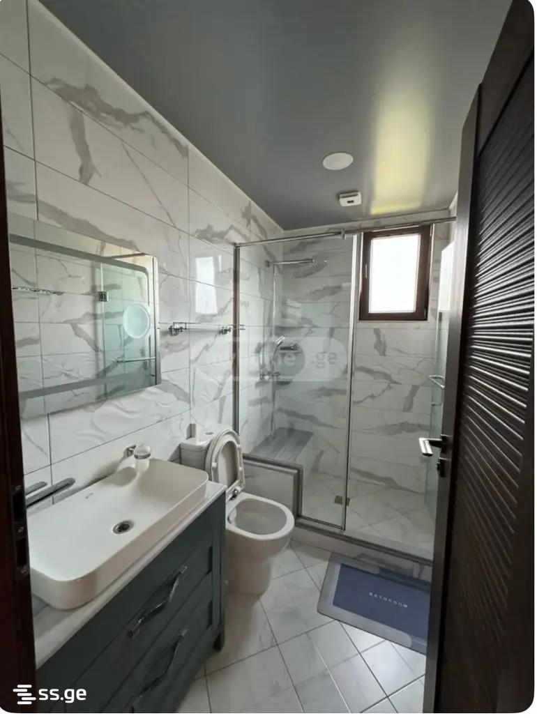 10 Room Private House For Sale view 8