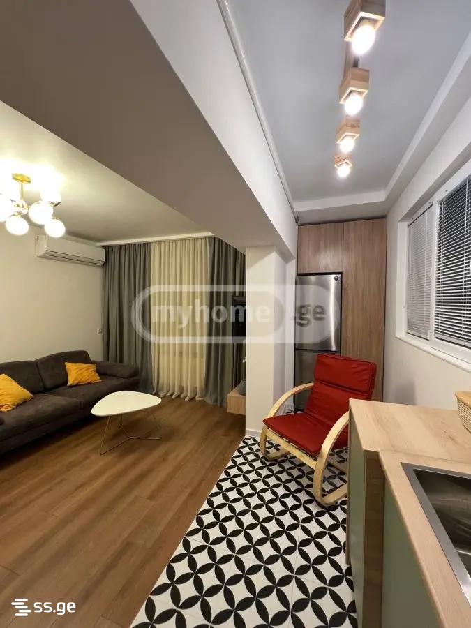 2 Room Flat For Rent. Saburtalo, 1 of 4