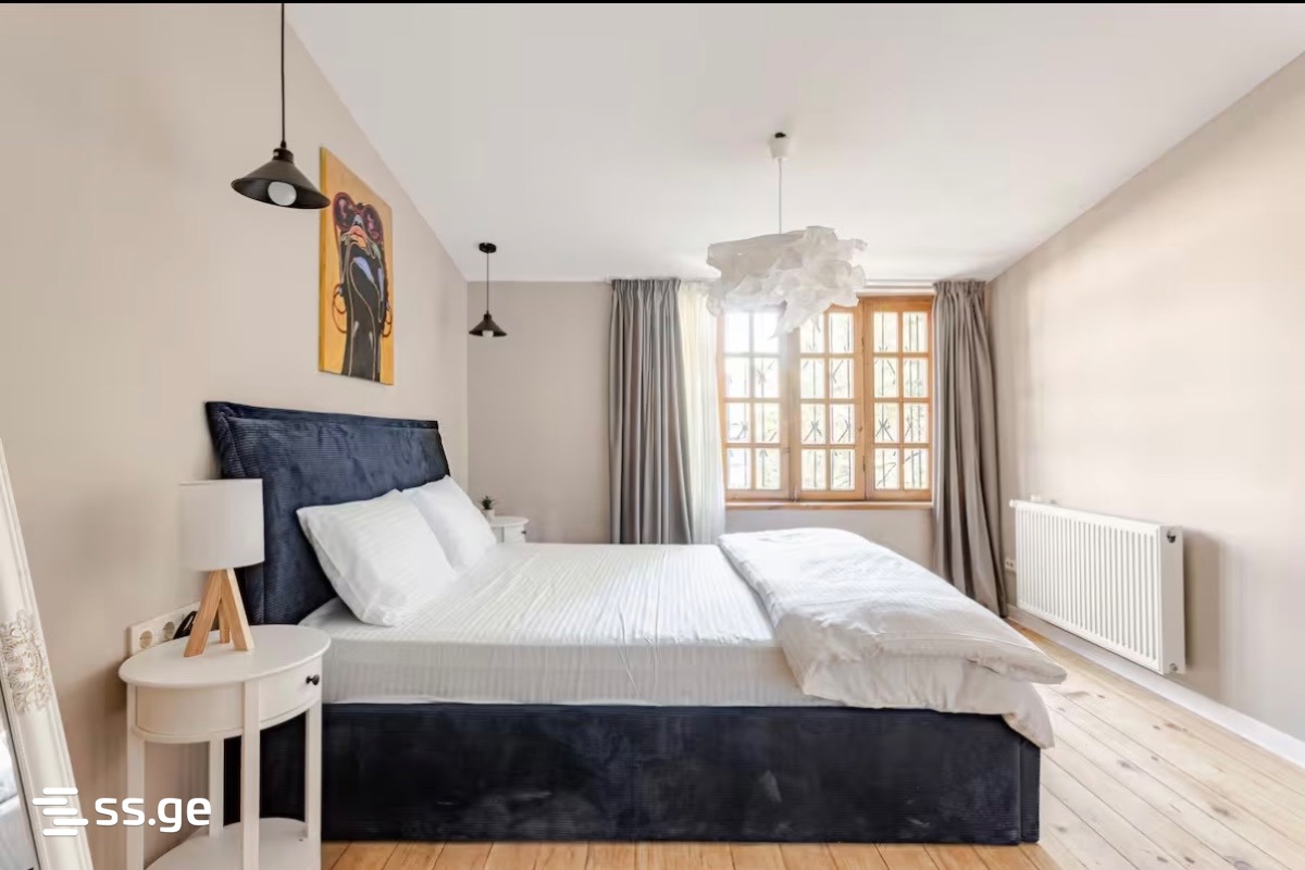 2 Room Flat Daily Rent. Sololaki view 7