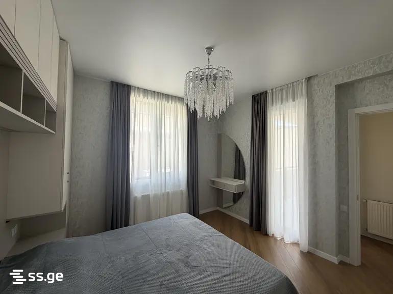 10 Room Private House For Rent. Varketili view 8