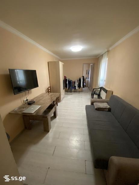 2 Room Flat For Sale, 1 of 4