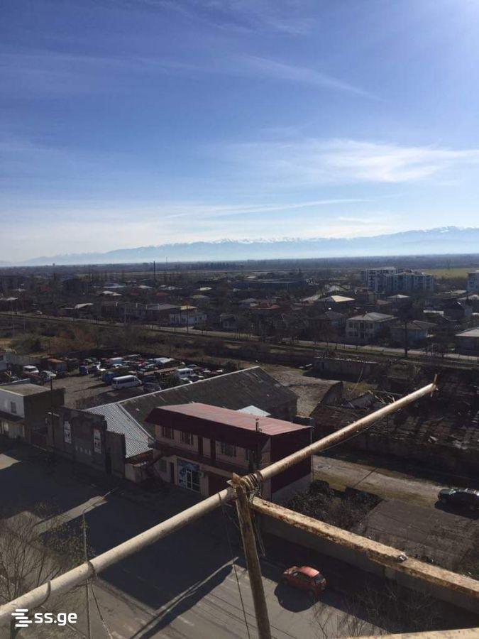 Продажа 4-комната Квартира view 5