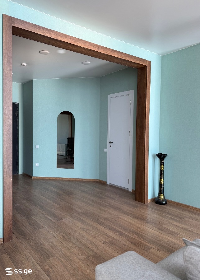 5 Room Flat For Rent. Makhindjauri view 6