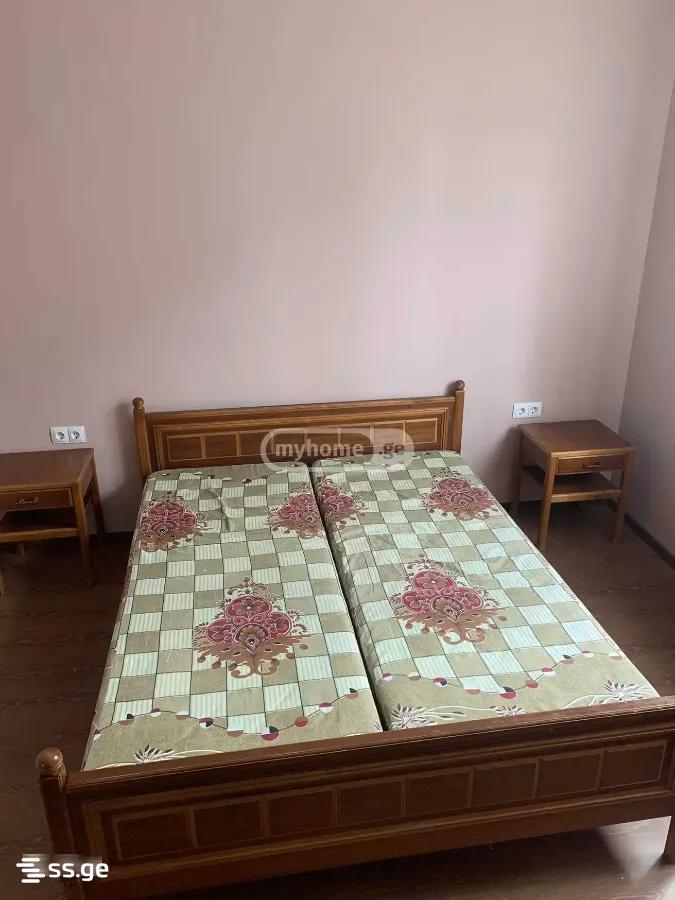 3 Room Private House For Rent. Chugureti view 10