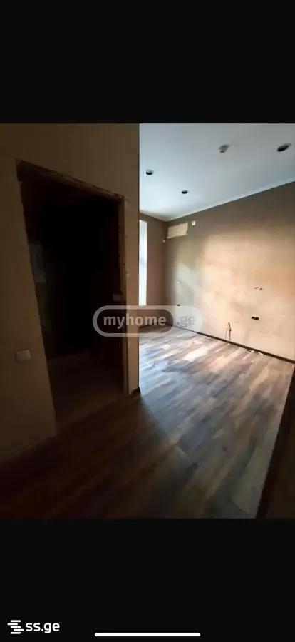 10 Room Hotel For Rent. Mtatsminda view 24