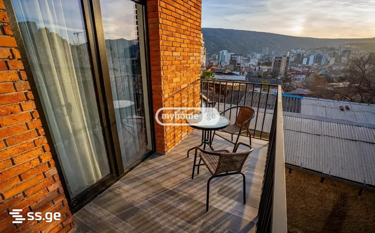 16 Room Hotel For Sale view 40