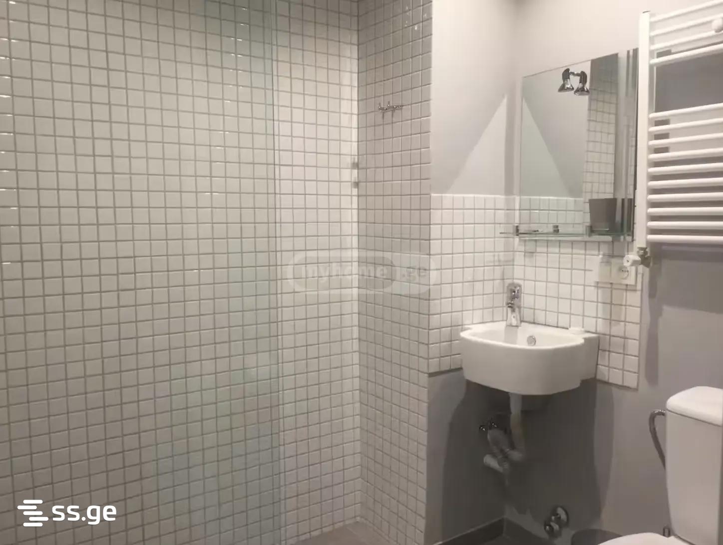 7 Room Private House For Sale view 11