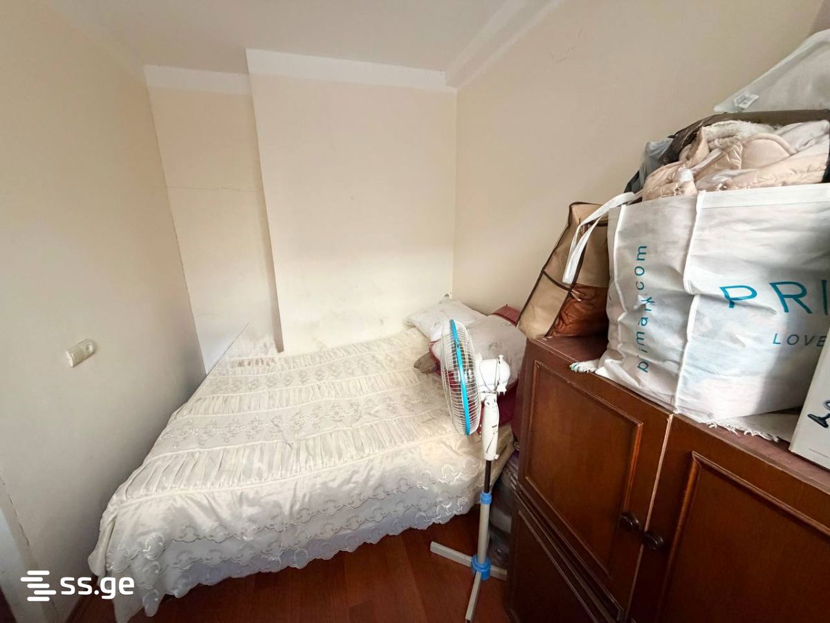 2 Room Flat For Sale view 1