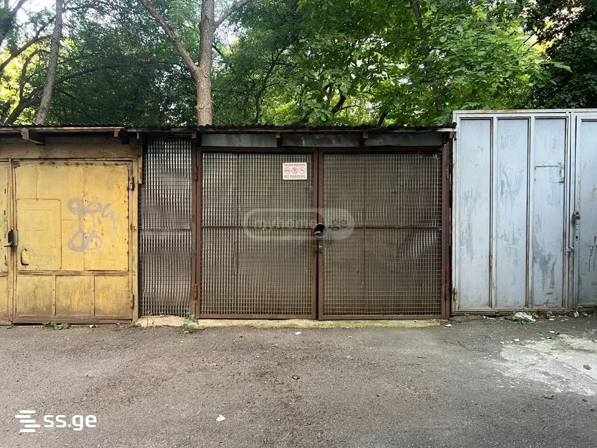 Garage For Sale. Digomi view 2