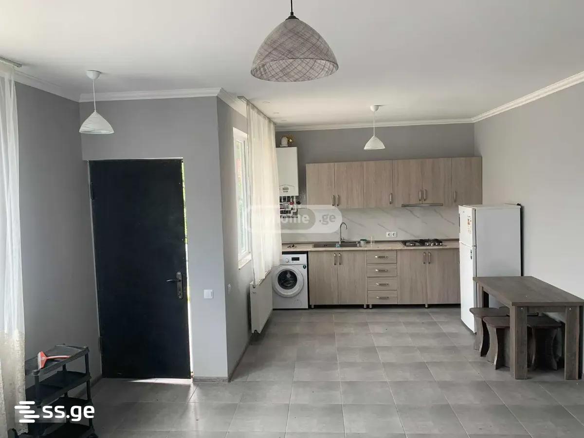 3 Room Private House For Rent. Chugureti, 2 of 4