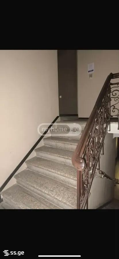 10 Room Hotel For Rent. Mtatsminda view 29