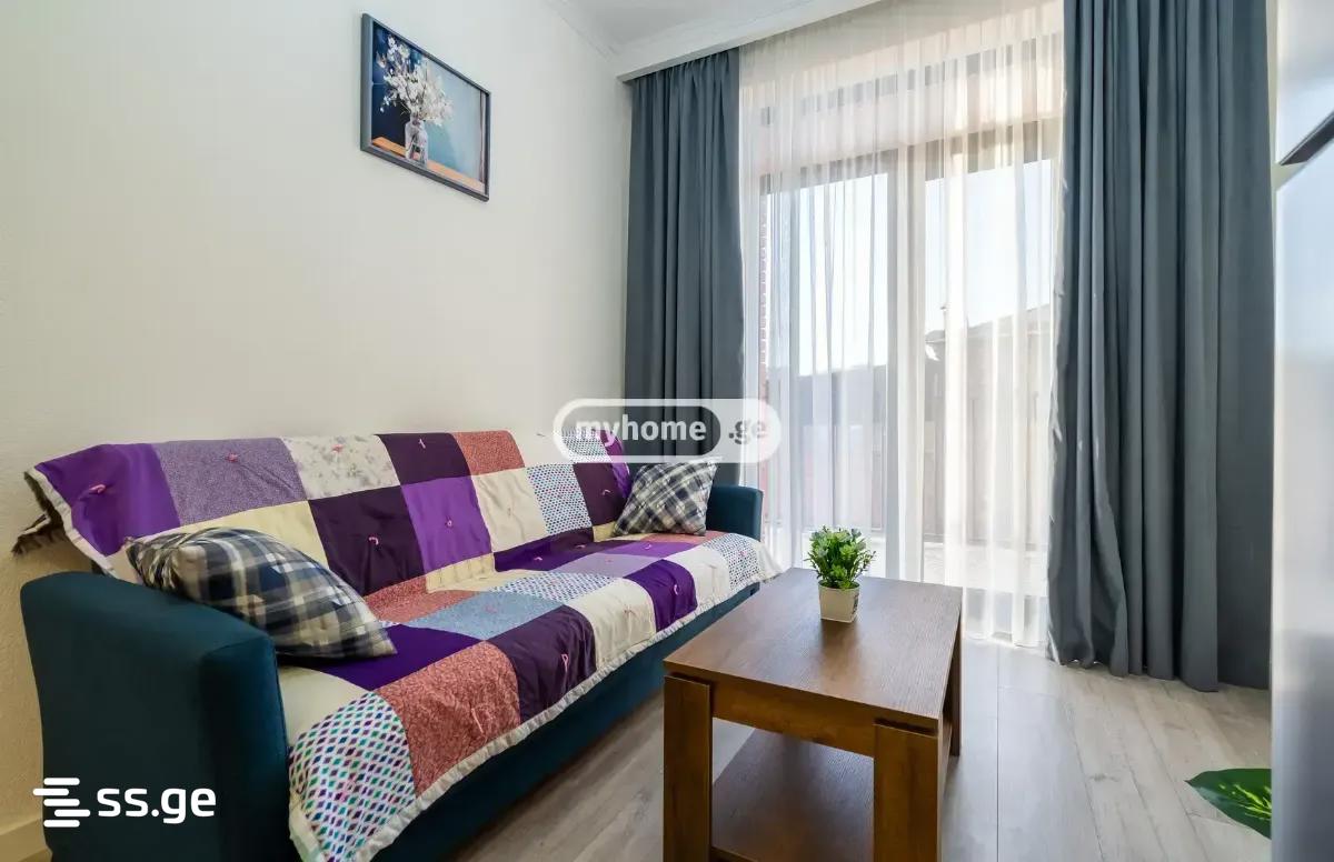 16 Room Hotel For Rent. Isani view 39