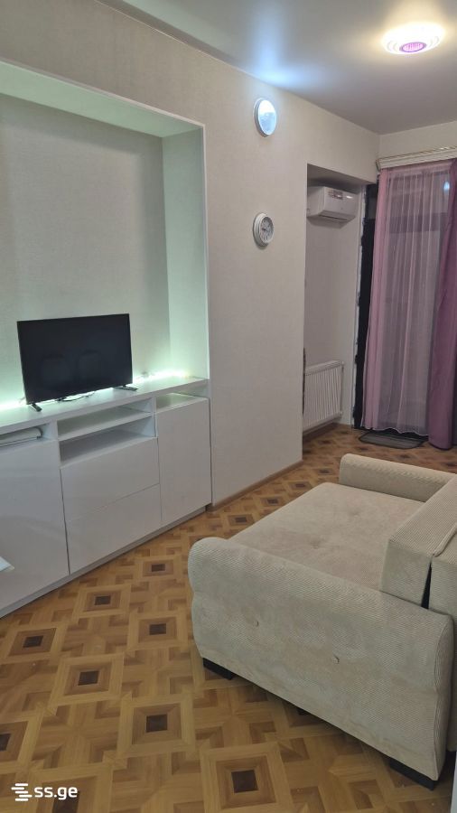 2 room Flat For Rent. Saburtalo - Ansicht 3