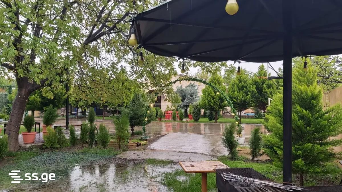 2 Room Private House Daily Rent. Varketili view 25