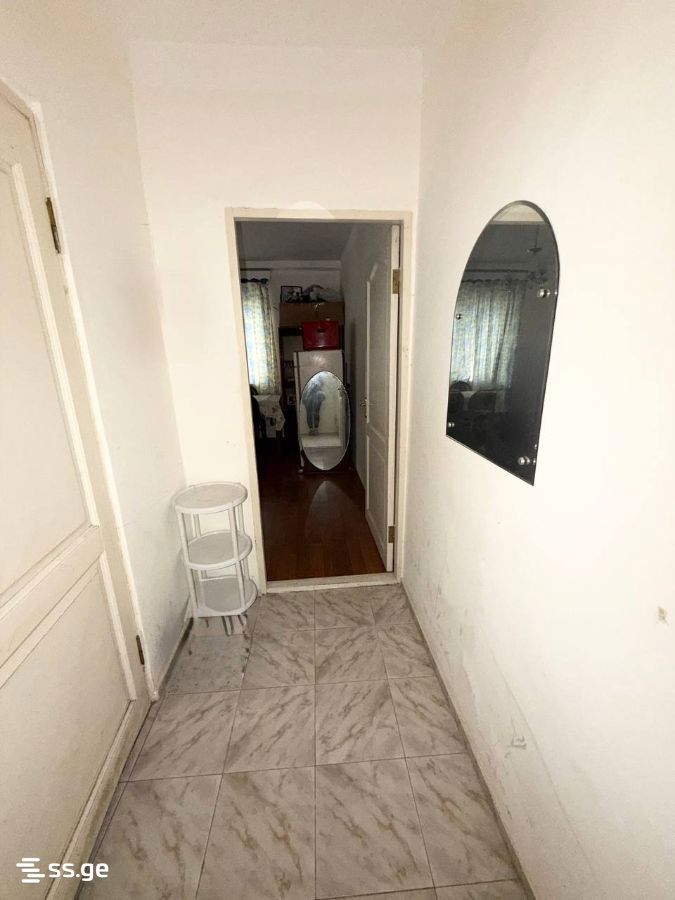 2 Room Flat For Sale view 2