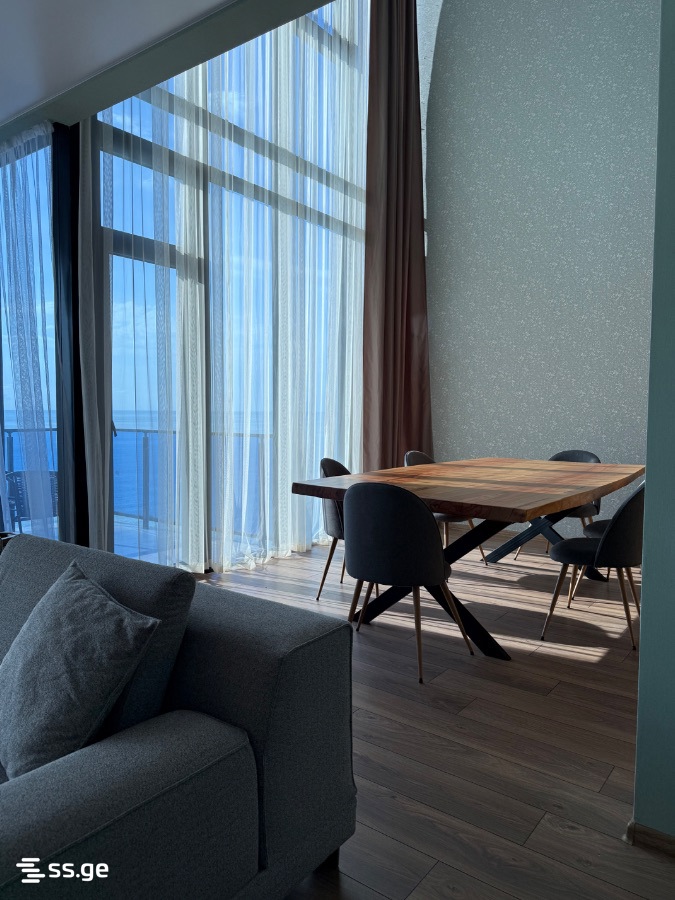 5 Room Flat For Rent. Makhindjauri view 15