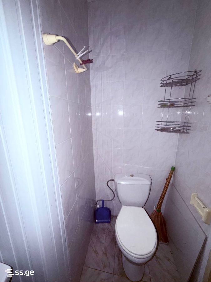 2 Room Flat For Sale view 3