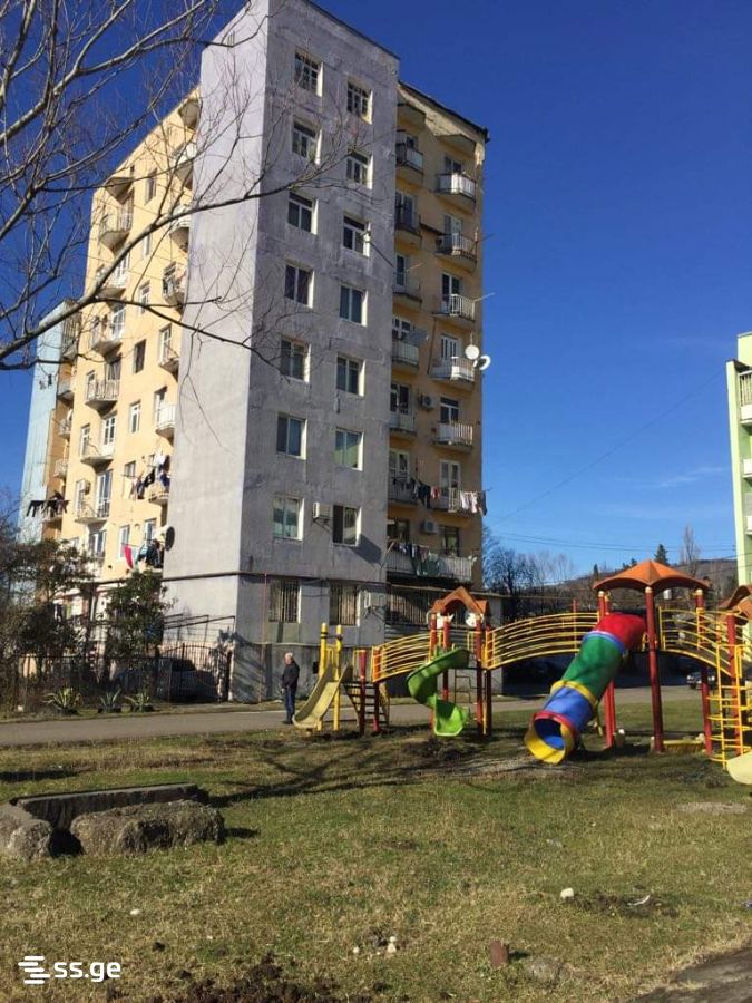 Продажа 4-комната Квартира view 4