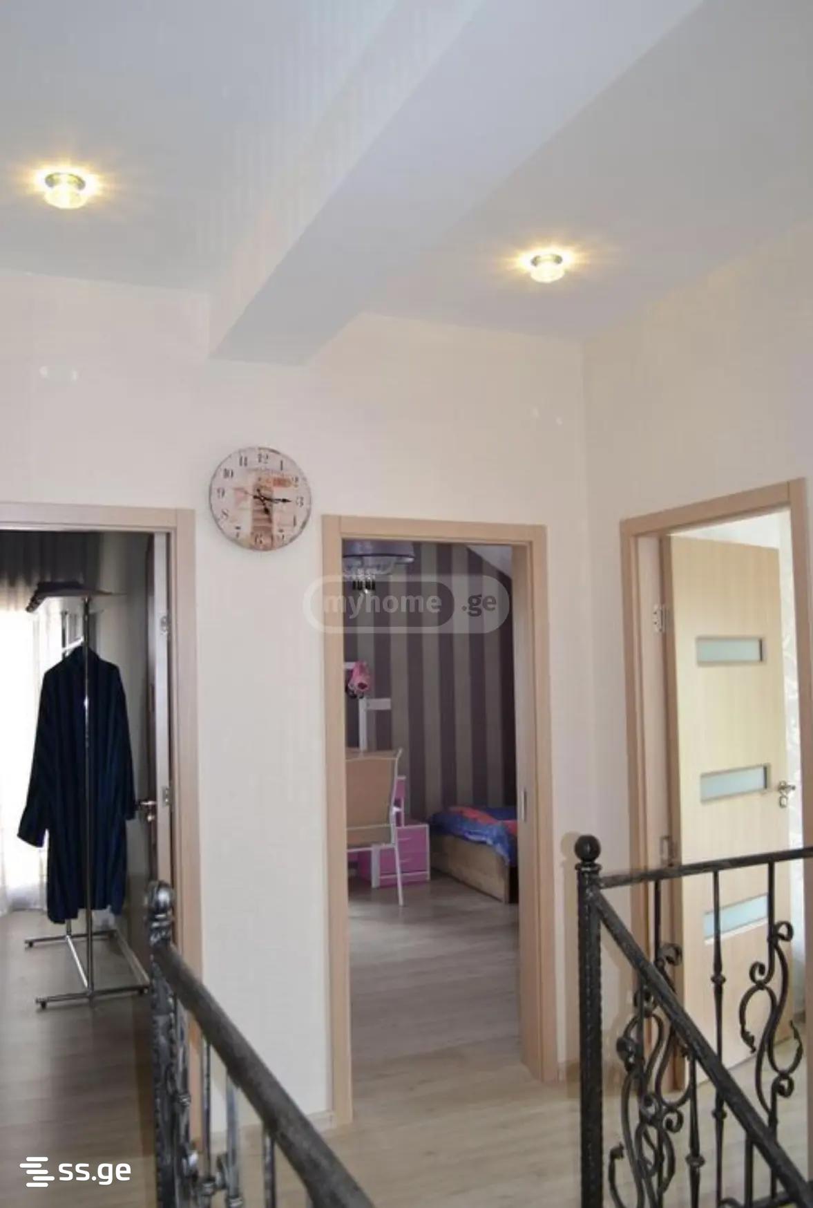 6 Room Summer Cottage For Rent. Kojori view 8