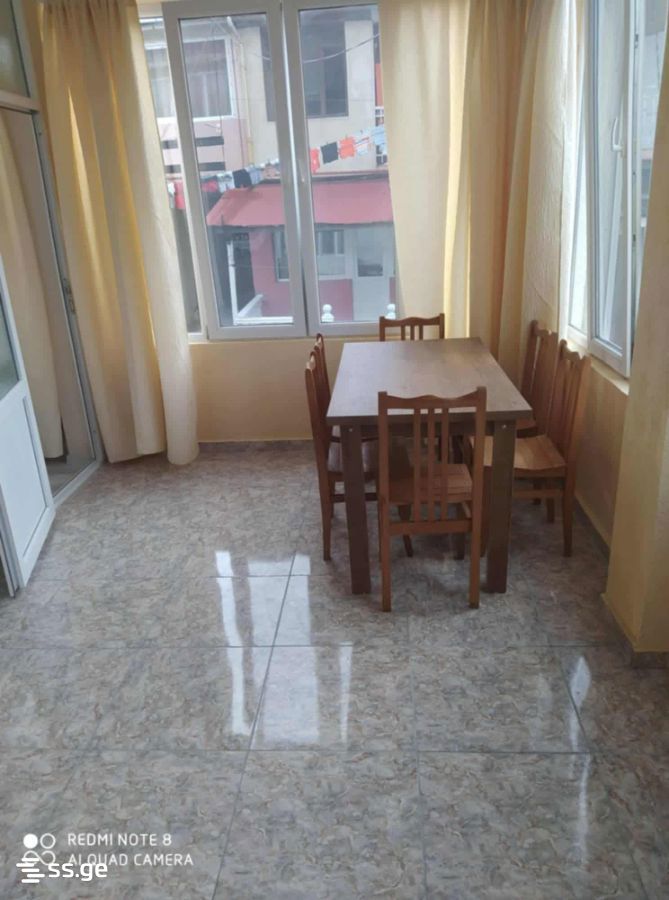 3 Room Flat Daily Rent. Ureki view 3