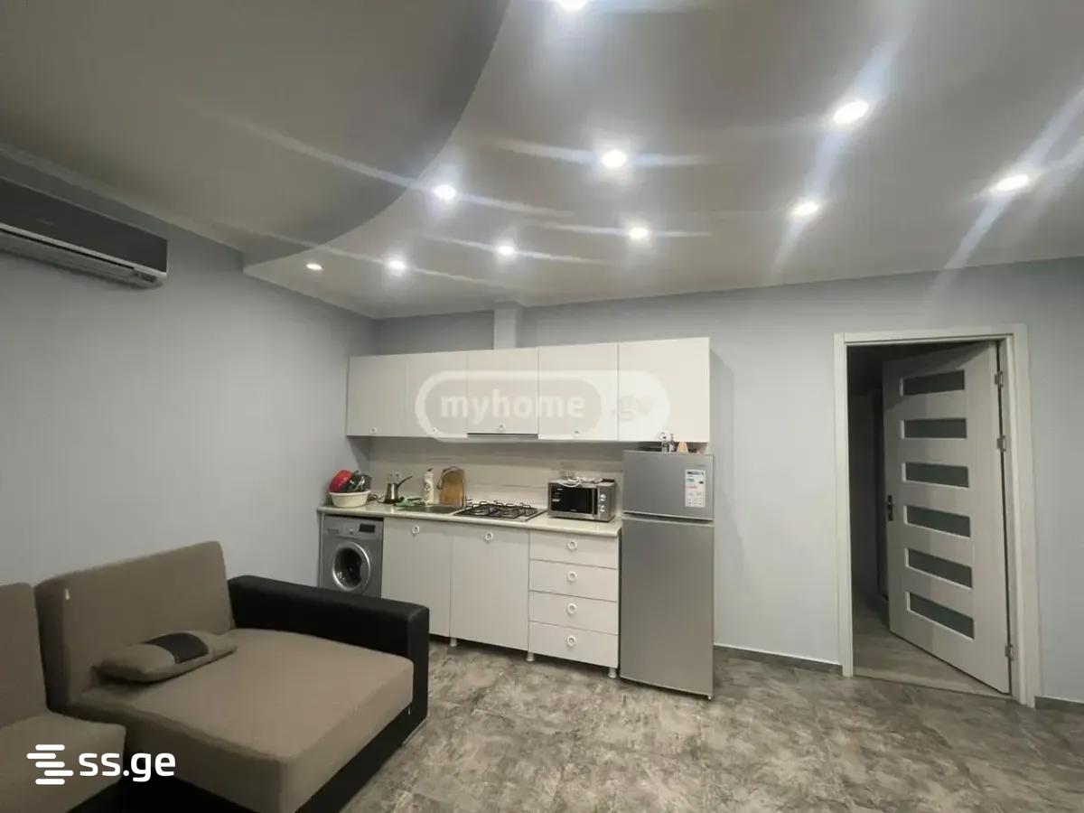 10 Room Private House For Sale view 6