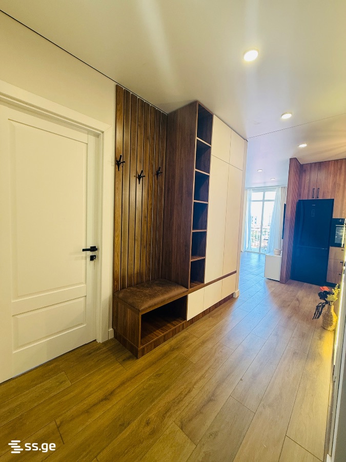 3 room Flat For Sale. Batumi - Widok 2