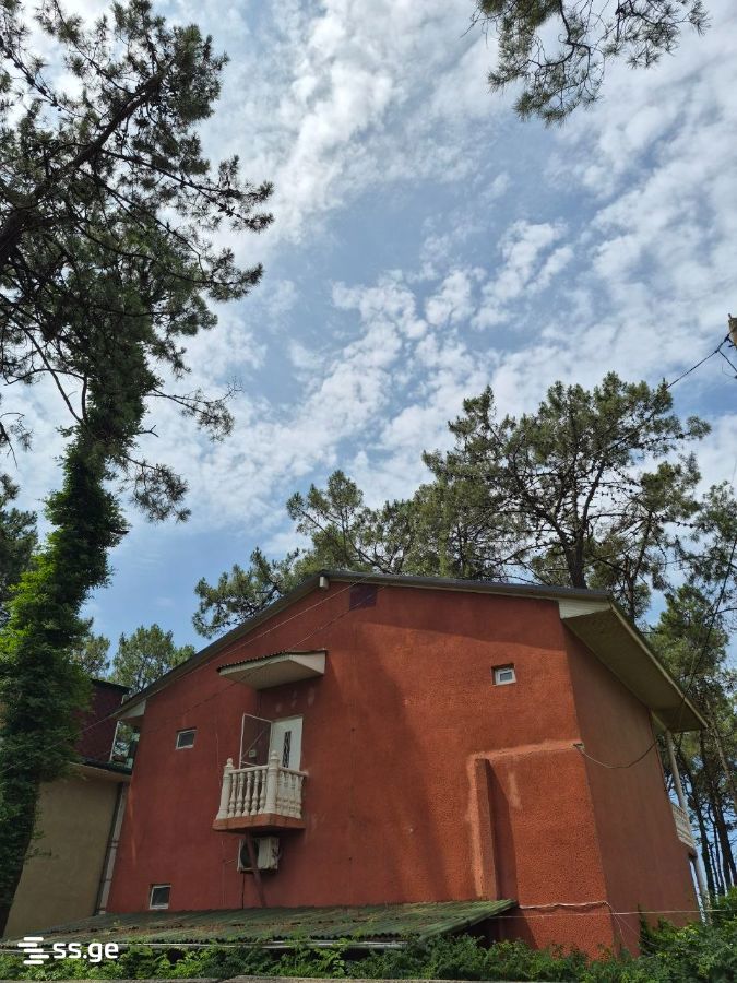 5 Room Private House For Sale view 3