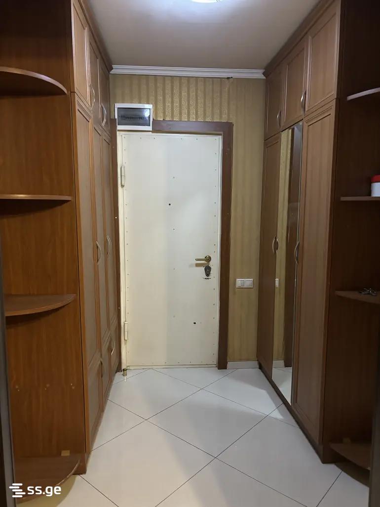 3 room Flat For Rent. Isani - Widok 6