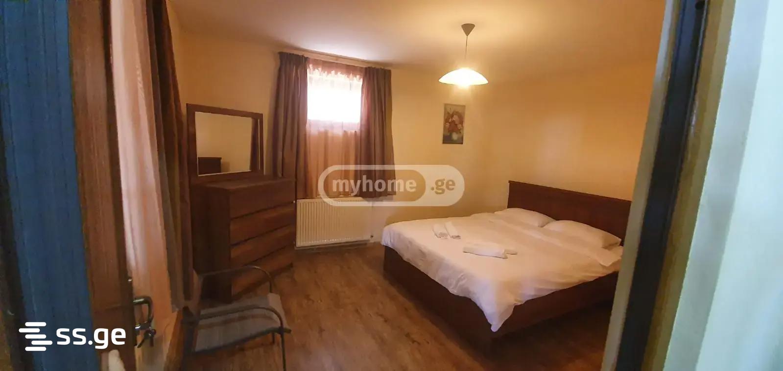 3 Room Private House Daily Rent. Tabakhmela view 3