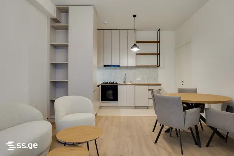 3 room Flat For Rent. Saburtalo - Widok 2
