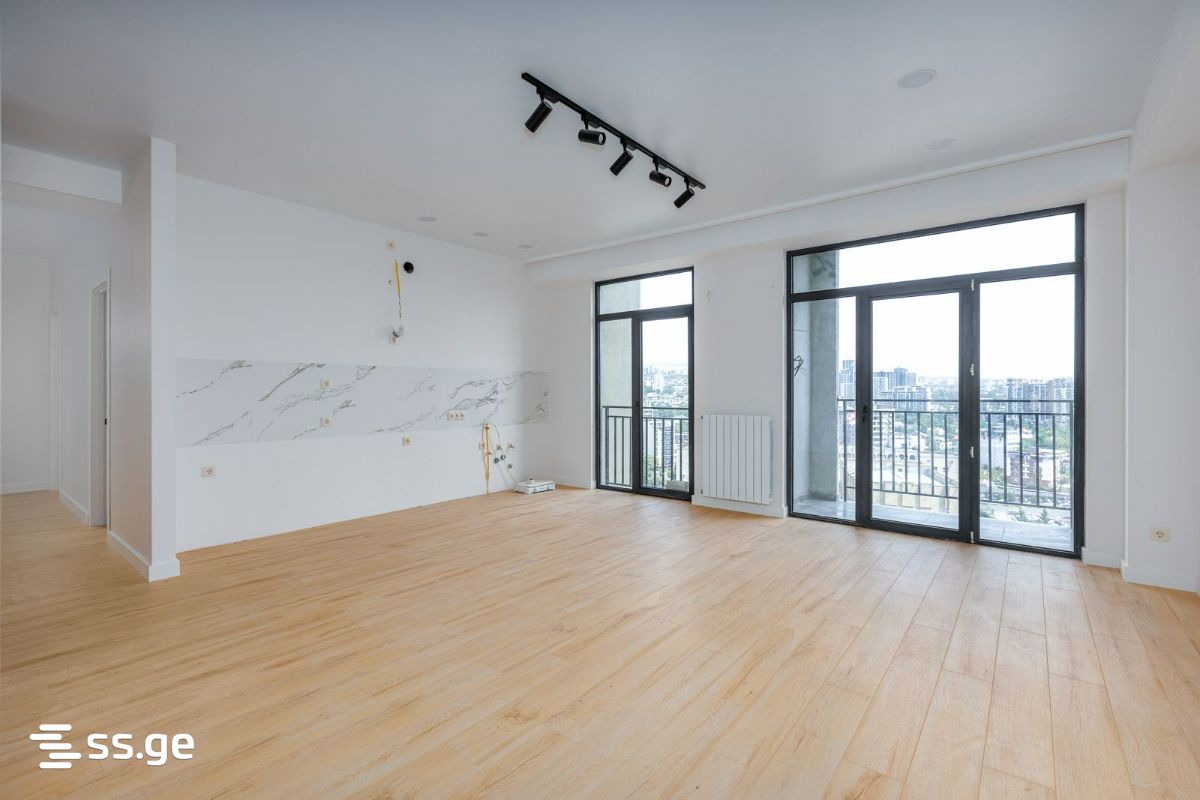 4 room Flat For Sale. Ortachala – pohled 2