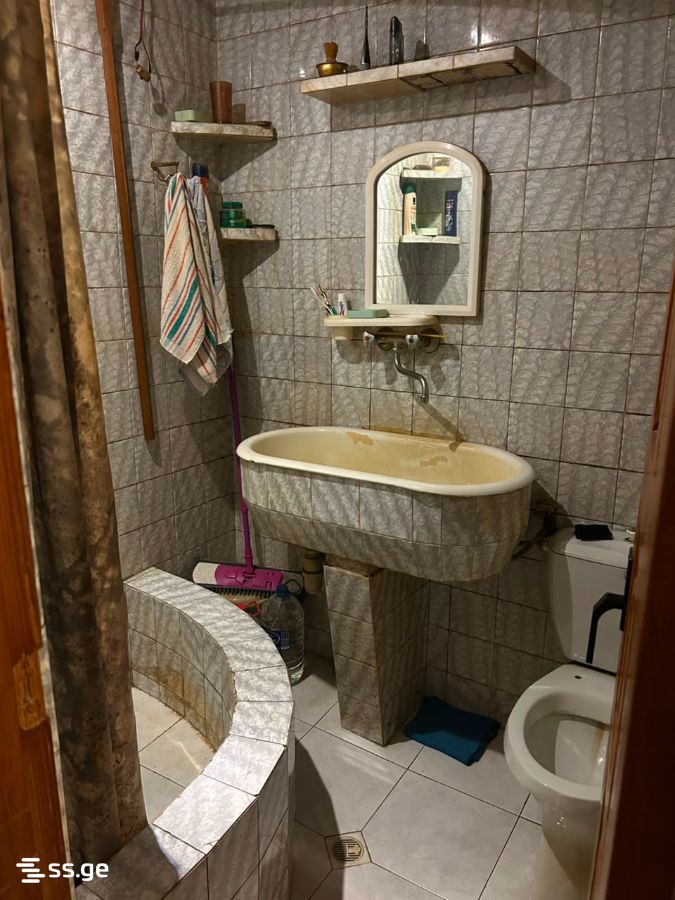 1 room Flat For Sale. Varketili - Widok 3