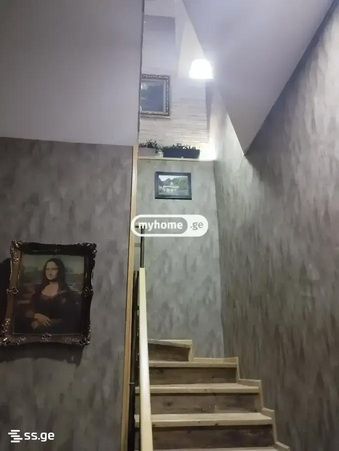 8 Room Hotel For Rent. Chugureti view 36