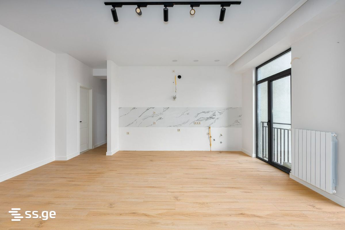 4 room Flat For Sale. Ortachala – pohled 3