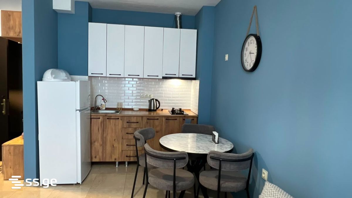 2 Room Flat For Rent. Chaqvi view 2