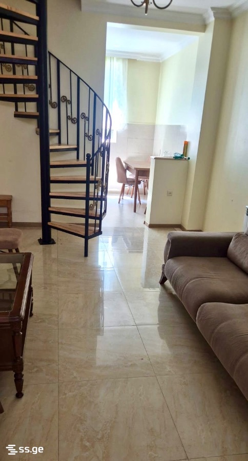 4 Room Private House For Rent. Batumi view 4