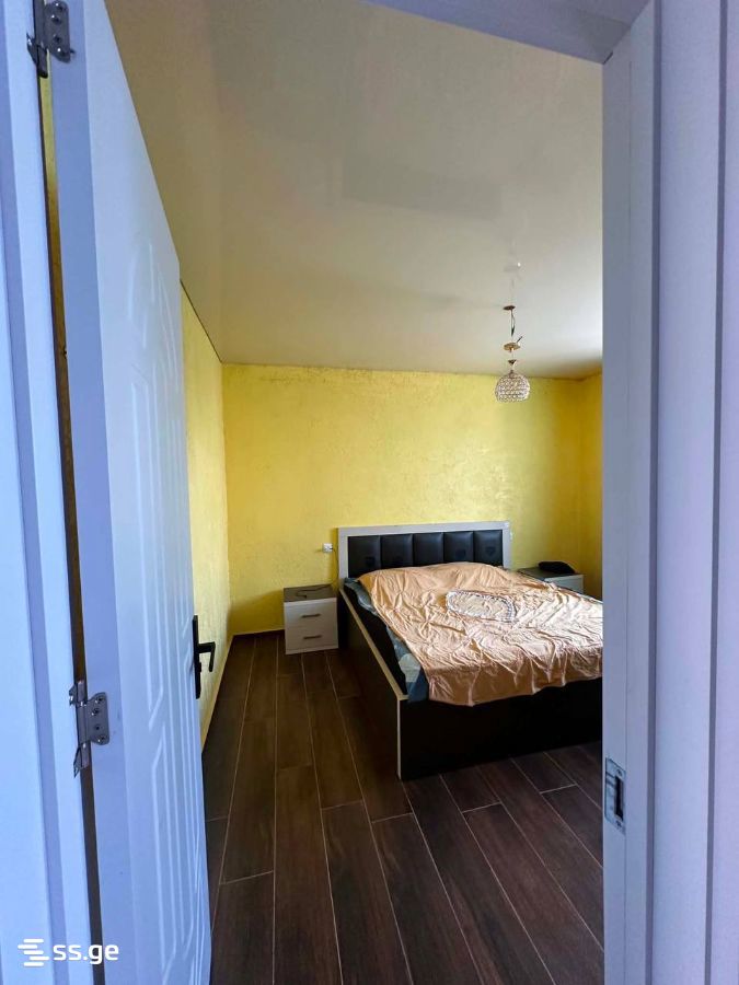 6 Room Private House For Sale view 5