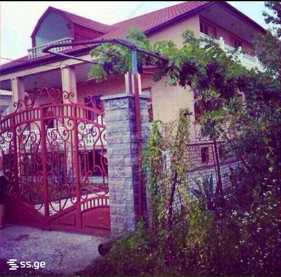 Продажа 10-комната Частный дом view 1