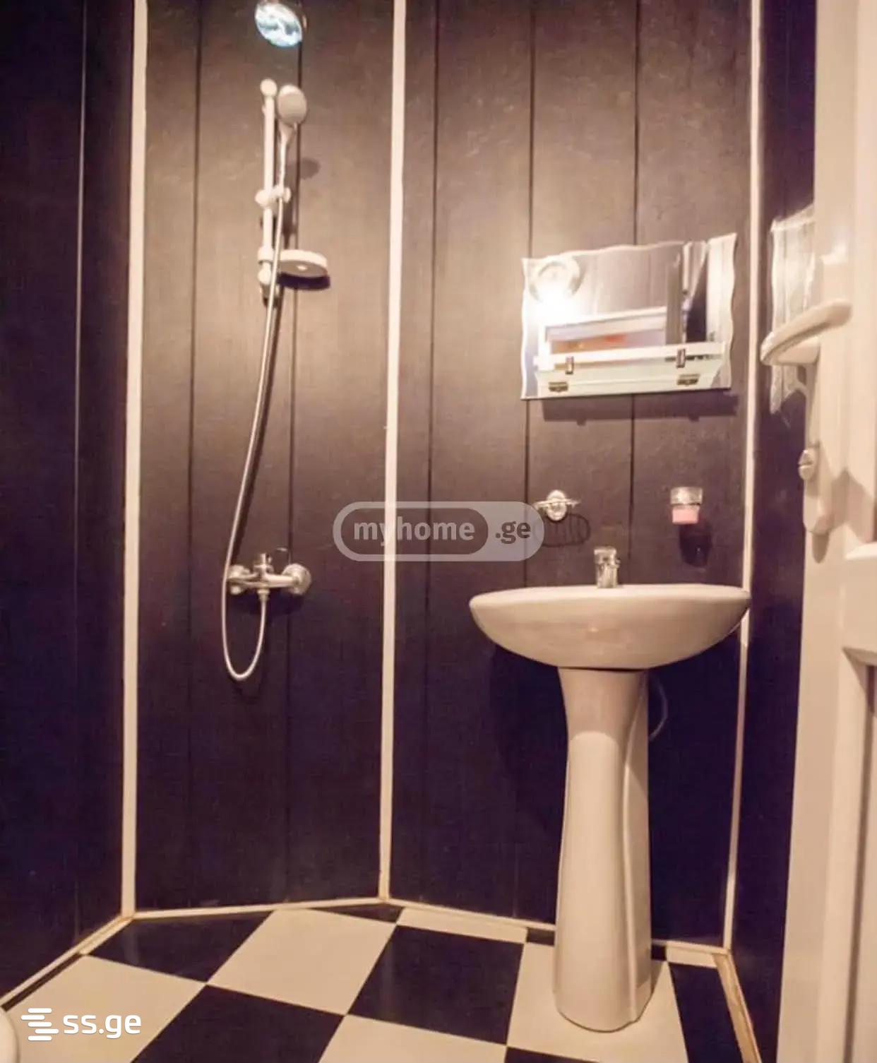3 Room Summer Cottage For Rent. Kojori view 8