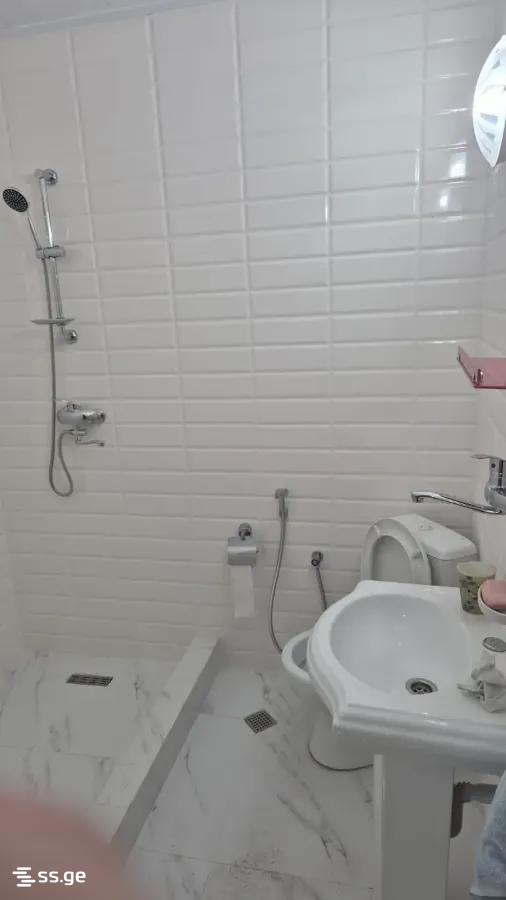 2 room Flat For Rent. Saburtalo - Mehr