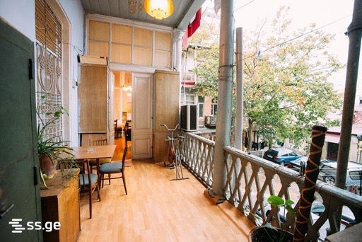 3 room Flat For Rent. Mtatsminda - Ansicht 2