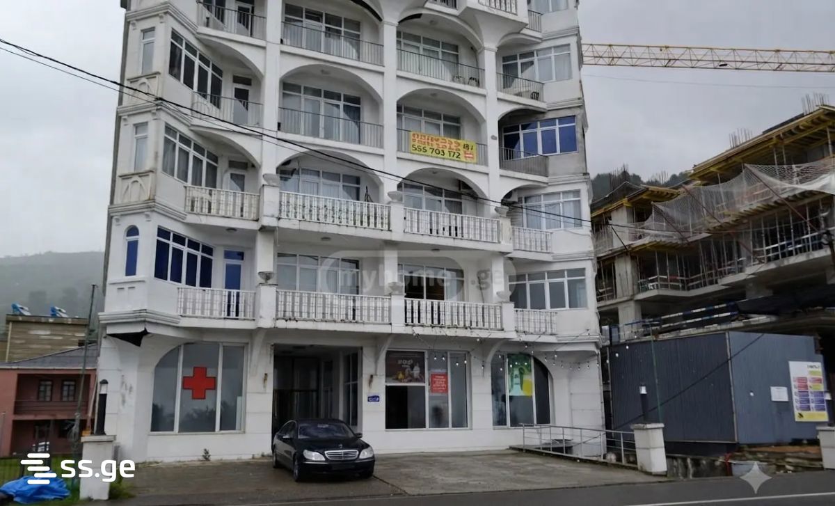 Commercial Space For Sale. Gonio view 1