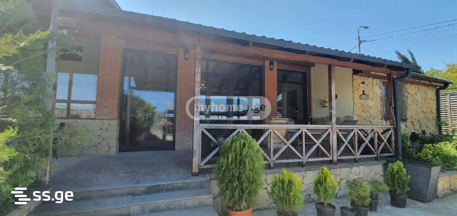 3 Room Private House Daily Rent. Tabakhmela view 9