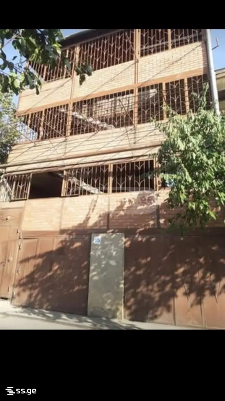 9 Room Private House For Sale view 4