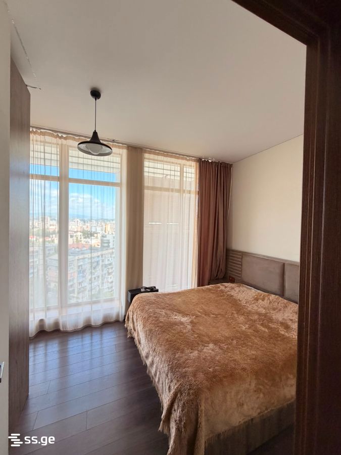 5 room Flat For Sale. Saburtalo - Mehr